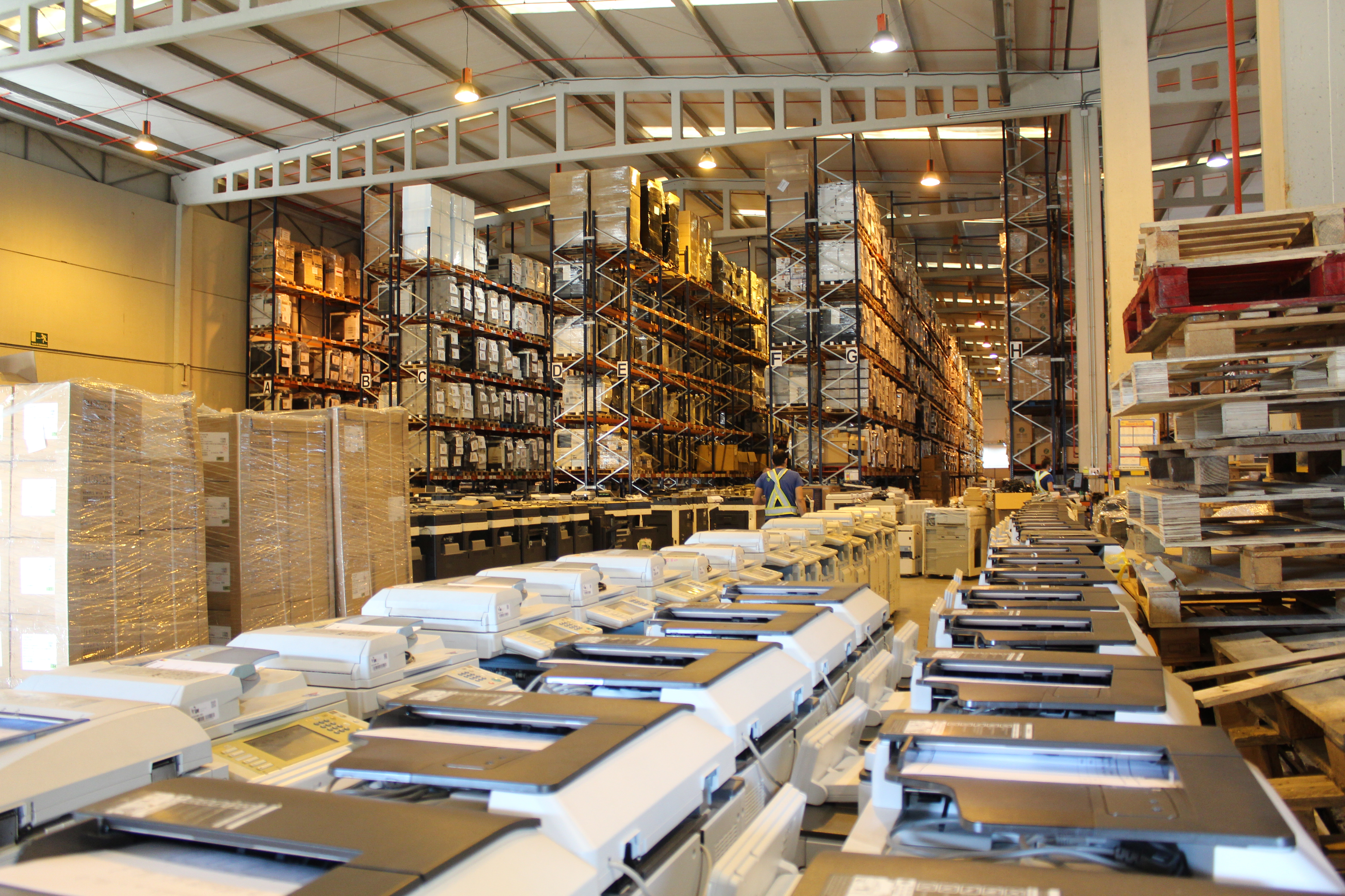  Logistics plant